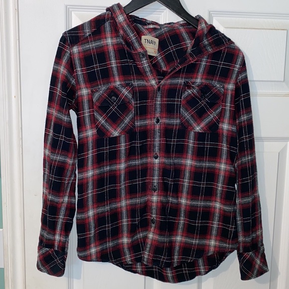 3/$30 TNA Flannel Top - Picture 2 of 6